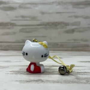 VINTAGE HELLO KITTY SANRIO BONE CHINA CHARM ORNAMENT JAPAN (1976)